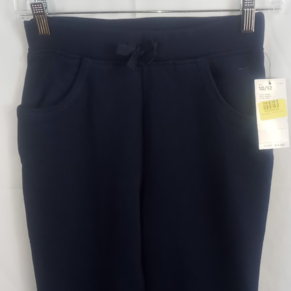 Girls size 10/12. G knit jogger - Picture 2 of 4